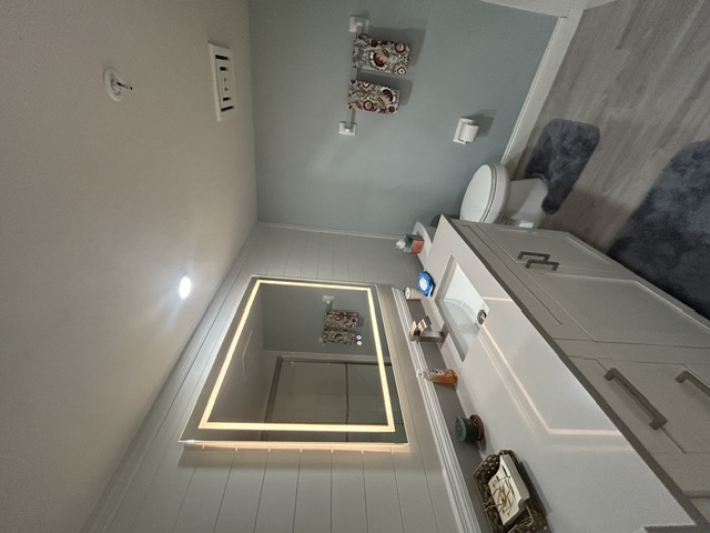 Office or third bedroom